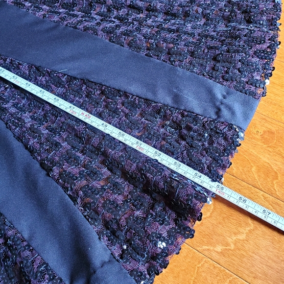 Stunning Sequin Backless Trumpet Dress 🖤 - Picture 14 of 16